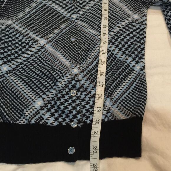 New York & Company Light Blue/Black/White Cardigan - Picture 4 of 6